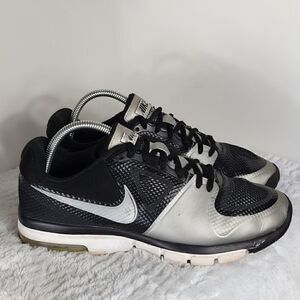 Nike Air Max Extreme Volleyball Sneakers